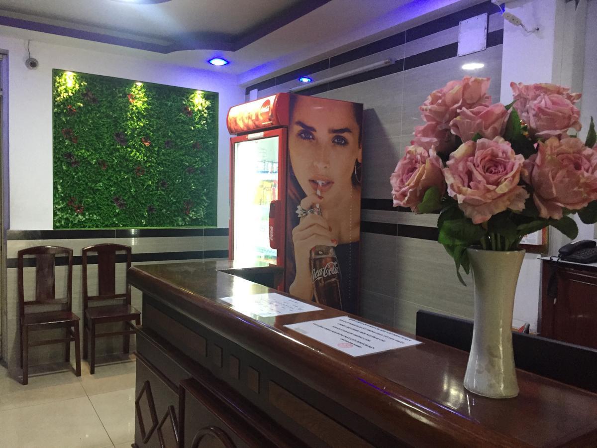 Khách sạn Ly Ly 2