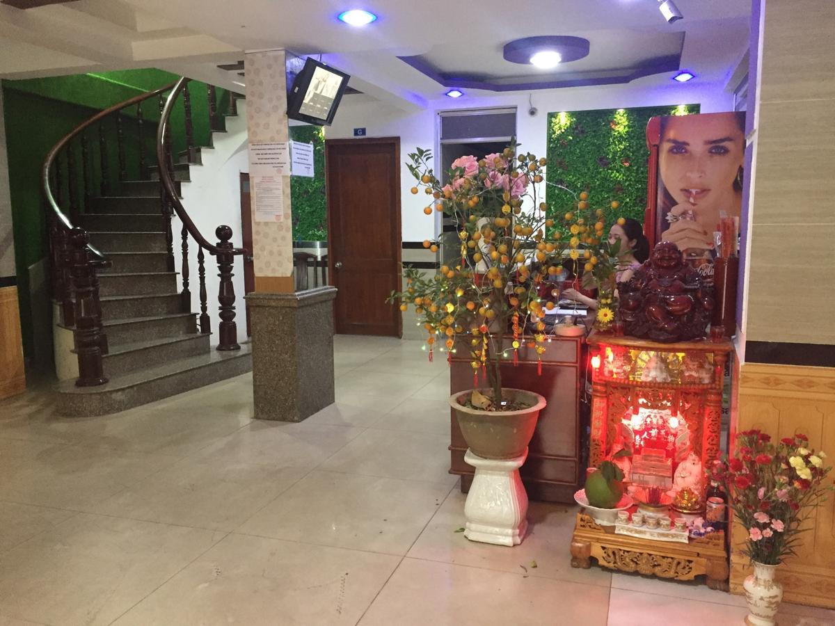 Khách sạn Ly Ly 2 *